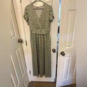 Green floral summer dress maternity/nursing/postpartum